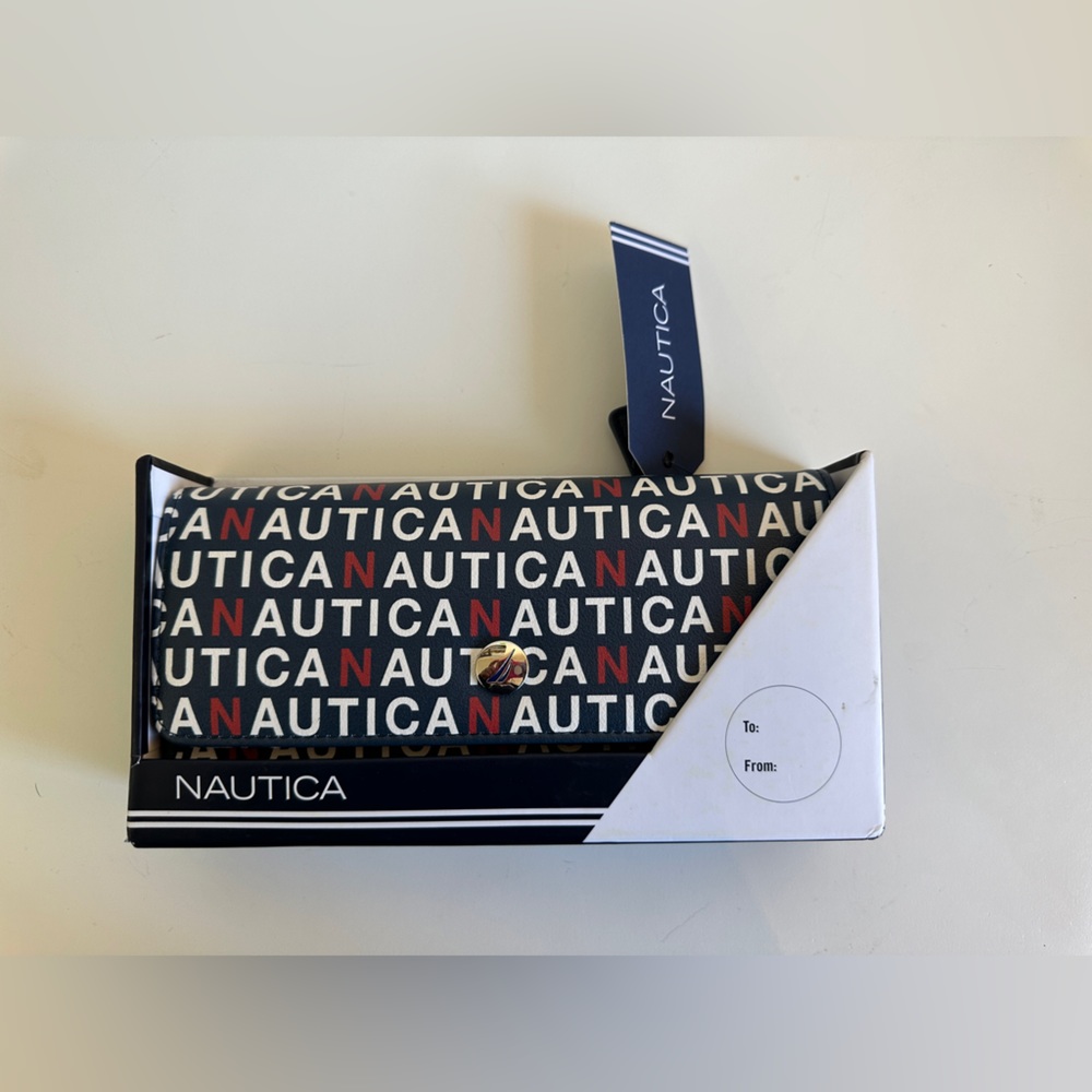 NWT Nautica Tri fold wallet
